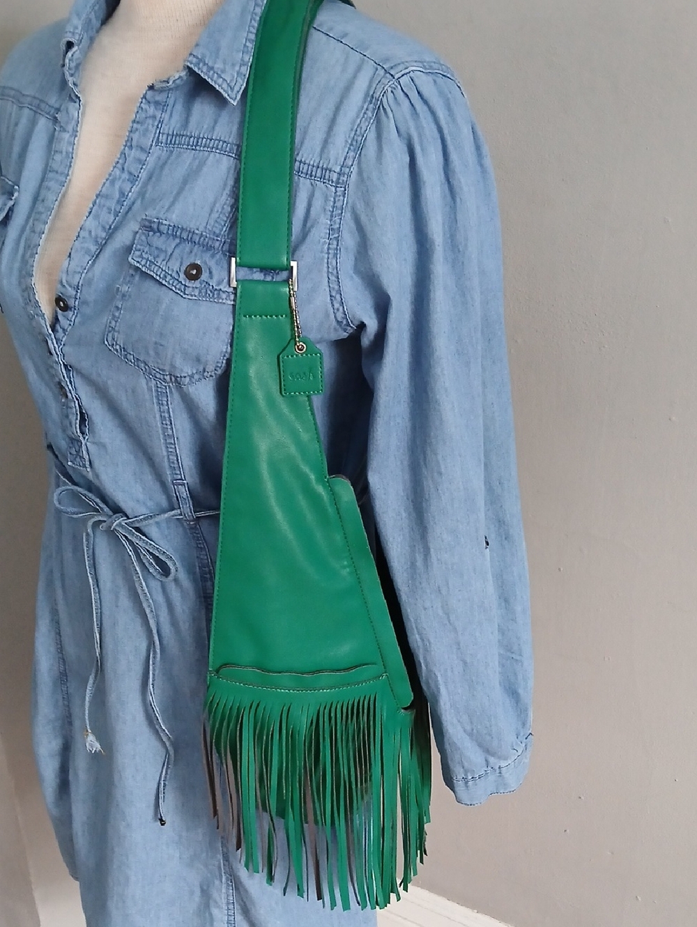 Sash Vegan Leather Green Fringe Leather Shoulder Bag